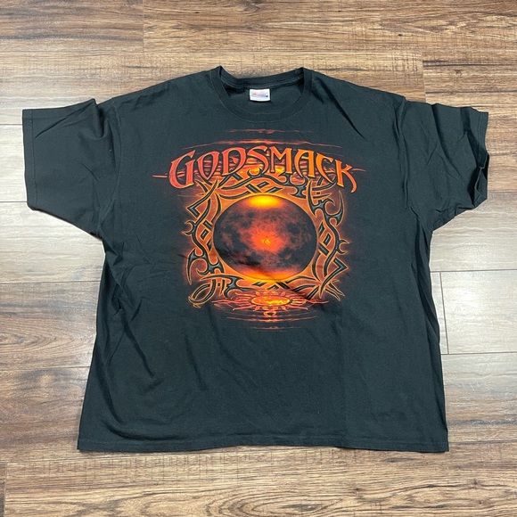 PRICE DROP!  GODSMACK BANDTEE - Picture 1 of 2